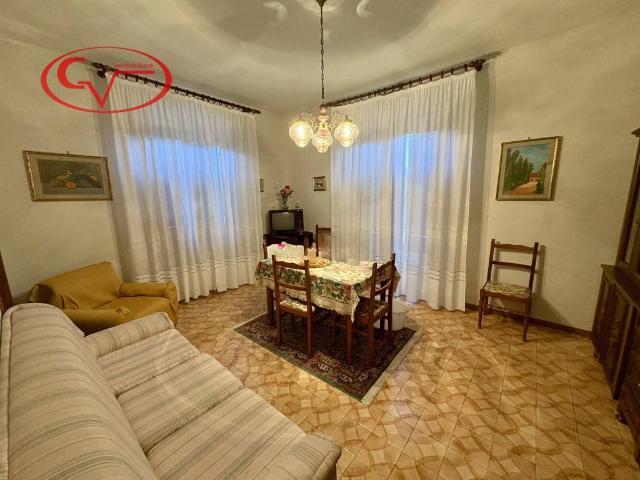 Villa Indipendente in vendita a Faeto, Loro Ciuffenna
