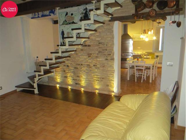 Villa Indipendente in vendita a Marche, Macerata