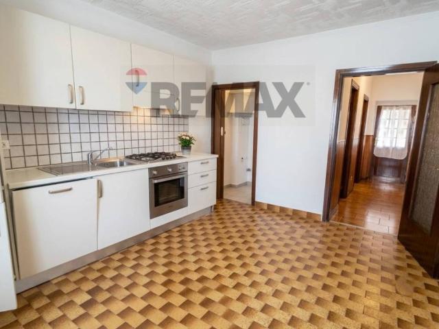 Villa Indipendente in vendita a Comunità montana della valle Camonica, Losine