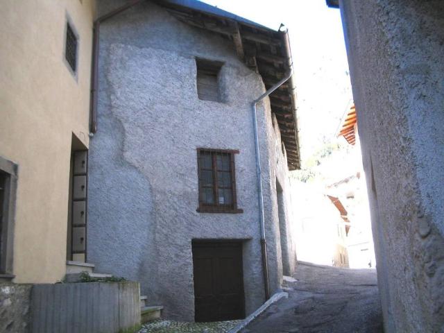 Villa Indipendente in vendita a Comunità montana della valle Camonica, Lozio