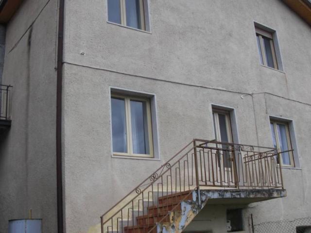 Villa Indipendente in vendita a Comunità montana della valle Camonica, Lozio
