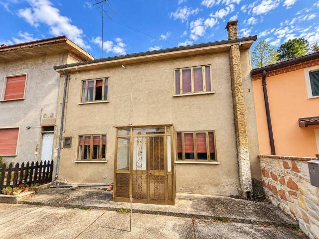 Villa Indipendente in vendita a Valbona, Lozzo Atestino