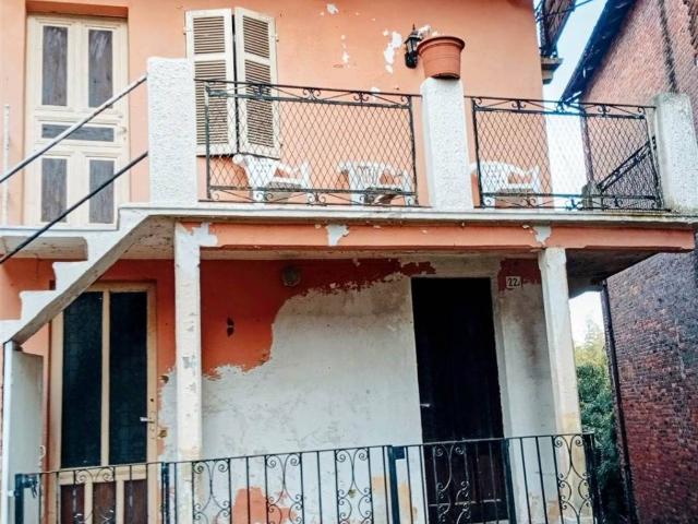 Villa Indipendente in vendita a Piemonte, Vercelli