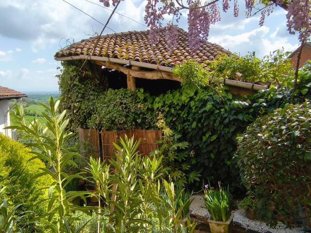 Villa Indipendente in vendita a Lu, Alessandria