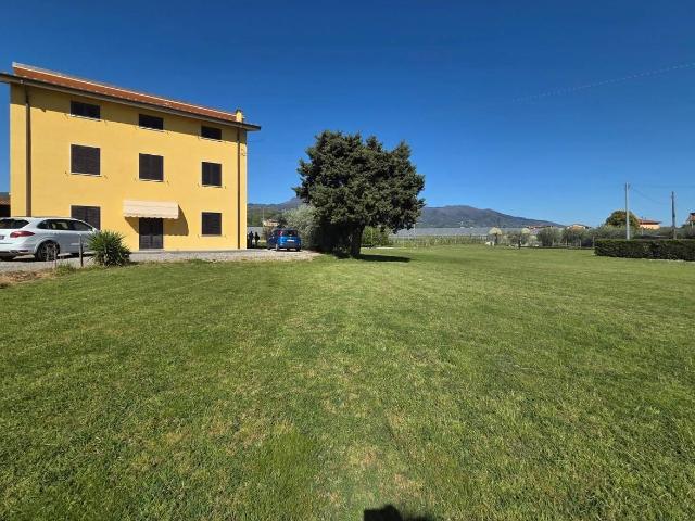 Villa Indipendente in vendita a San Quirico di Moriano, Bagni Di Lucca Ponte