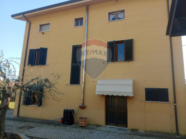 Villa Indipendente in vendita a San Michele di Moriano, Bagni Di Lucca Ponte