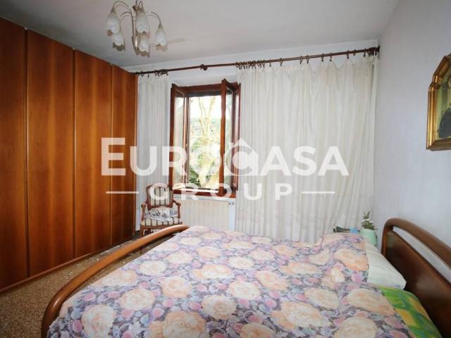 Villa Indipendente in vendita a Bagni Di Lucca Ponte, Toscana
