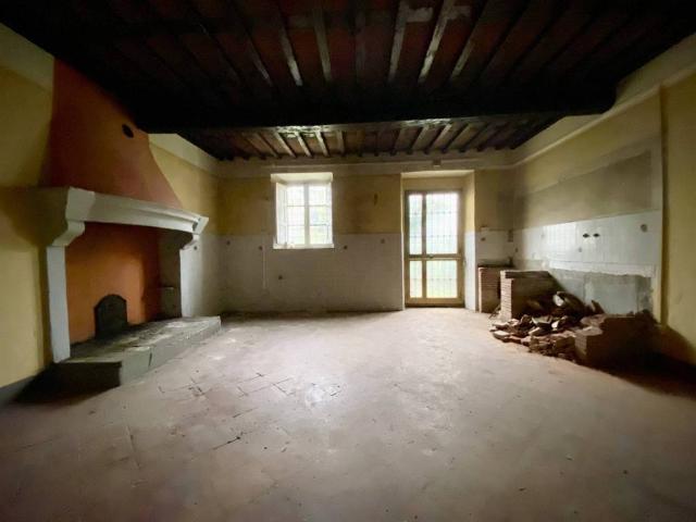 Villa Indipendente in vendita a San Pietro a Vico, Bagni Di Lucca Ponte