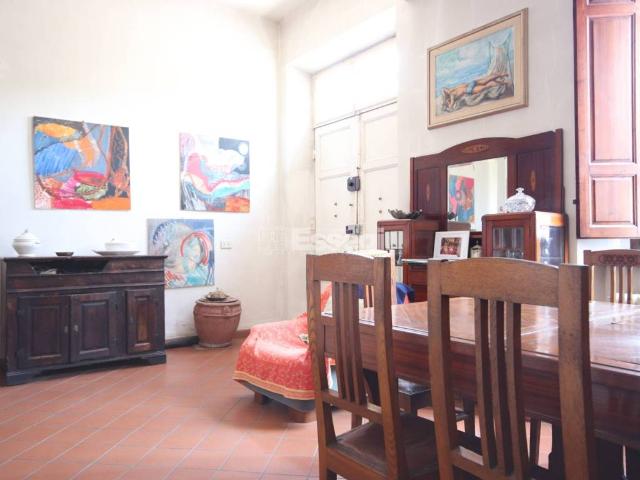 Villa Indipendente in vendita a Sant'Anna, Lucca