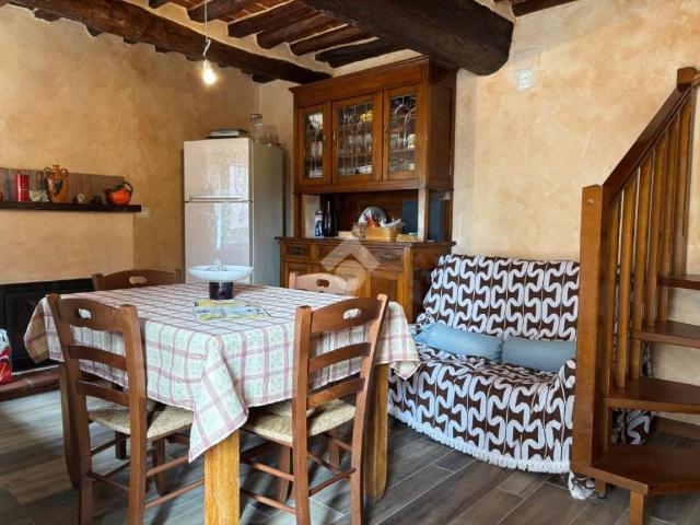 Villa Indipendente in vendita a Nave, Bagni Di Lucca Ponte