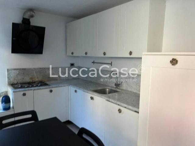 Villa Indipendente in vendita a Sant'Anna, Bagni Di Lucca Ponte