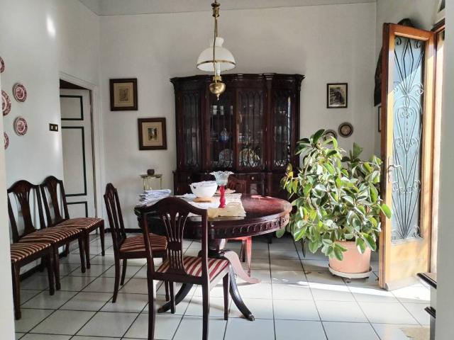 Villa Indipendente in vendita a Bagni Di Lucca Ponte, Toscana