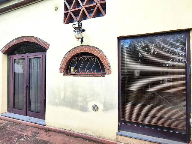 Villa Indipendente in vendita a Bagni Di Lucca Ponte, Toscana