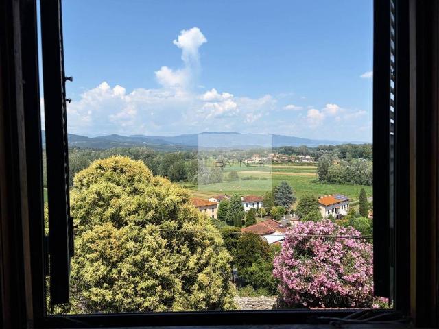 Villa Indipendente in vendita a Nozzano Castello, Bagni Di Lucca Ponte