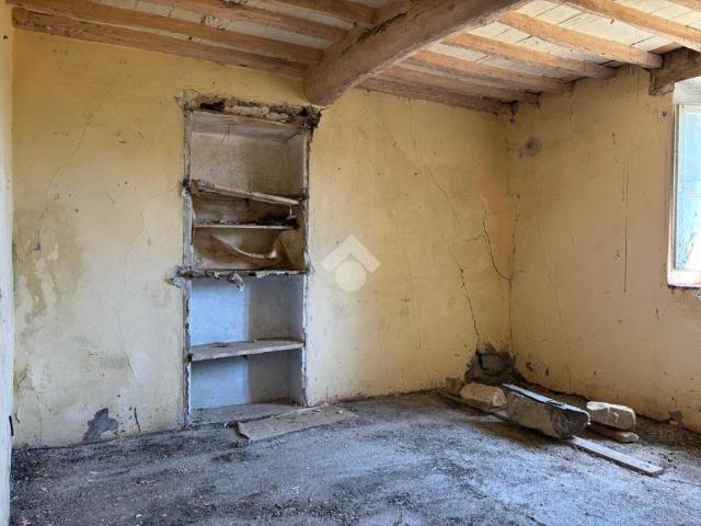 Villa Indipendente in vendita a Sant'Ilario di Brancoli, Bagni Di Lucca Ponte