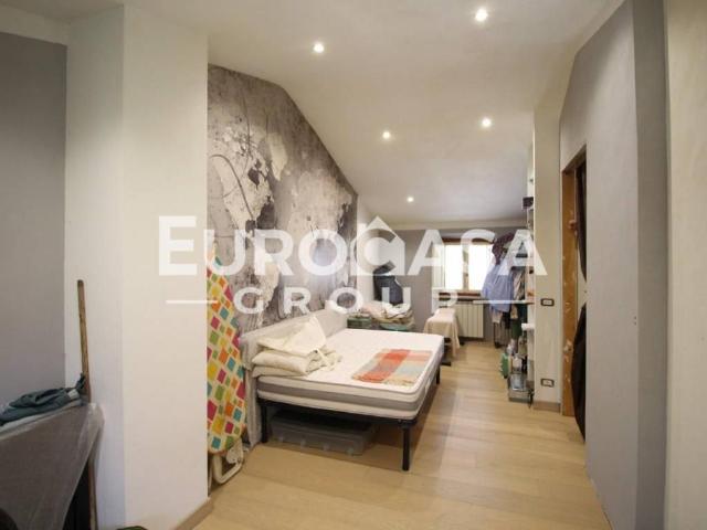 Villa Indipendente in vendita a Bagni Di Lucca Ponte, Toscana