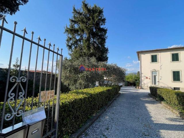 Villa Indipendente in vendita a San Cassiano a Vico, Bagni Di Lucca Ponte