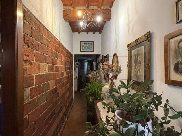 Villa Indipendente in vendita a Montuolo, Lucca