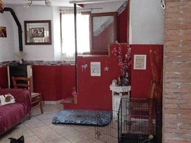 Villa Indipendente in vendita a Ponte San Pietro, Bagni Di Lucca Ponte