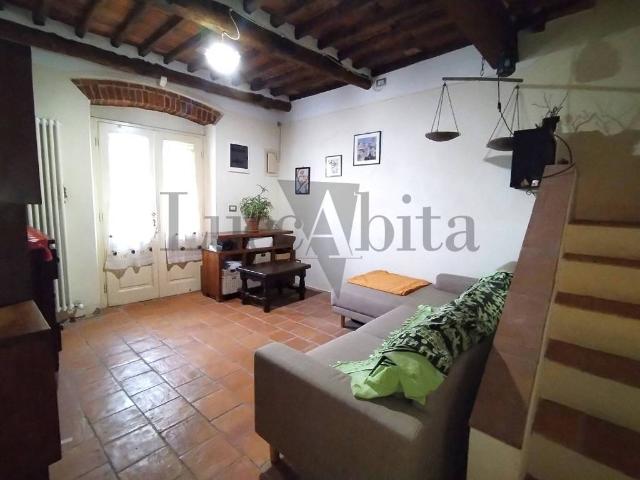 Villa Indipendente in vendita a Pozzuolo, Bagni Di Lucca Ponte