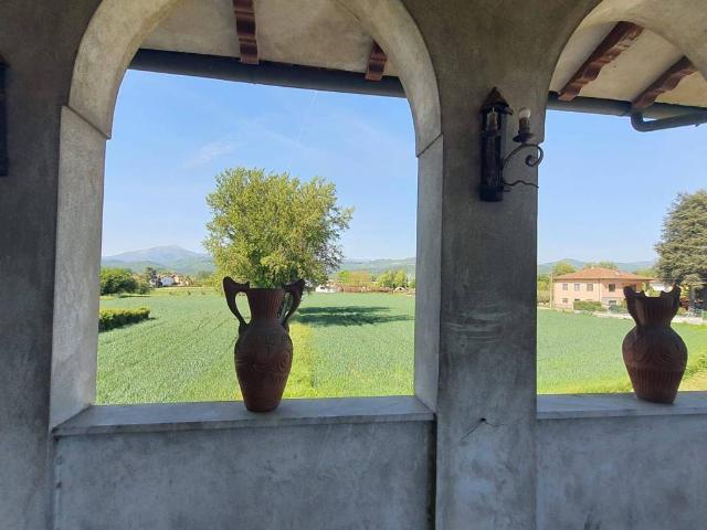 Villa Indipendente in vendita a Bagni Di Lucca Ponte, Toscana