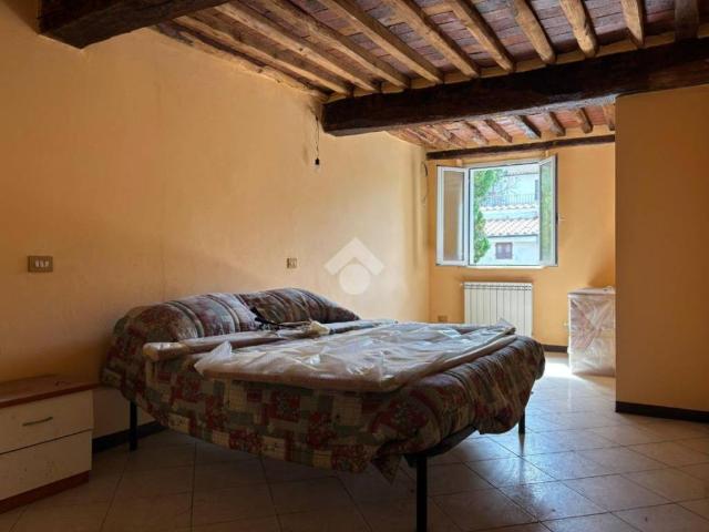 Villa Indipendente in vendita a Sant'Anna, Bagni Di Lucca Ponte