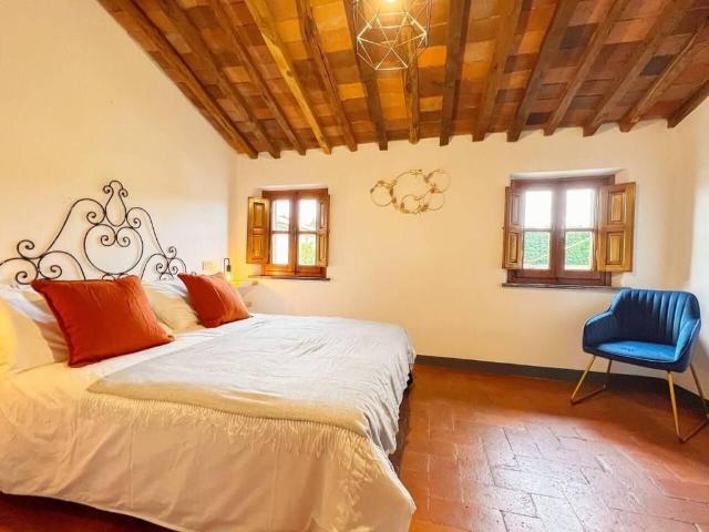 Villa Indipendente in vendita a Sant'Anna, Bagni Di Lucca Ponte