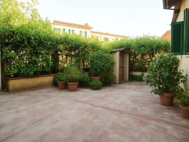 Villa Indipendente in vendita a Bagni Di Lucca Ponte, Toscana