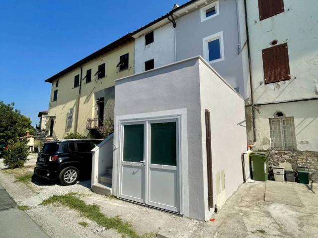 Villa Indipendente in vendita a San Pietro a Vico, Bagni Di Lucca Ponte