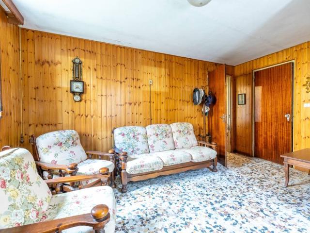 Villa Indipendente in vendita a Bagni Di Lucca Ponte, Toscana