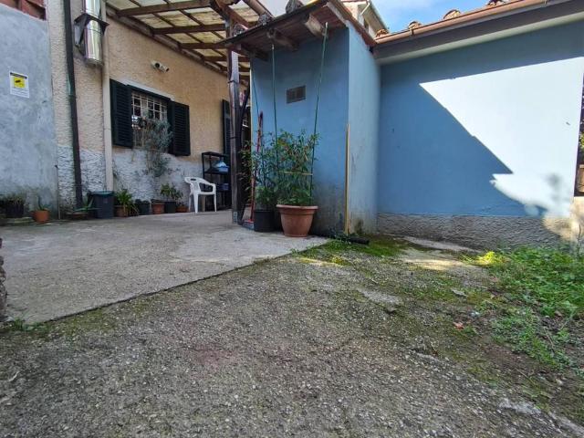 Villa Indipendente in vendita a San Concordio, Bagni Di Lucca Ponte