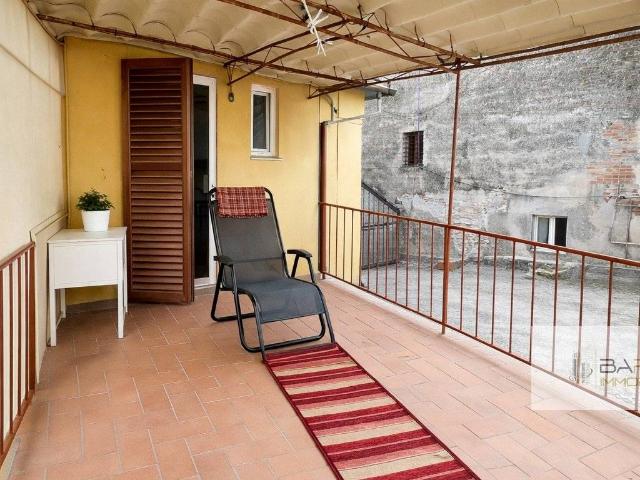 Villa Indipendente in vendita a Ponte San Pietro, Bagni Di Lucca Ponte