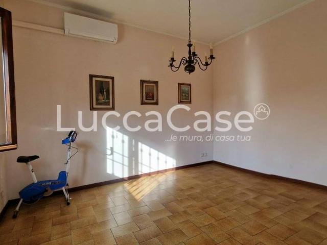 Villa Indipendente in vendita a San Cassiano a Vico, Bagni Di Lucca Ponte