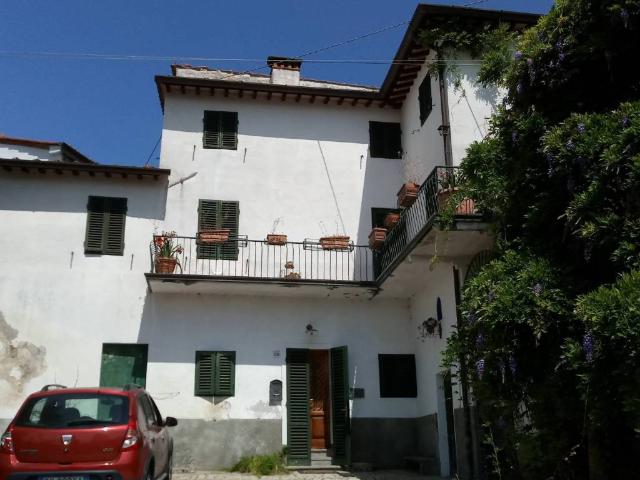 Villa Indipendente in vendita a San Pancrazio, Bagni Di Lucca Ponte