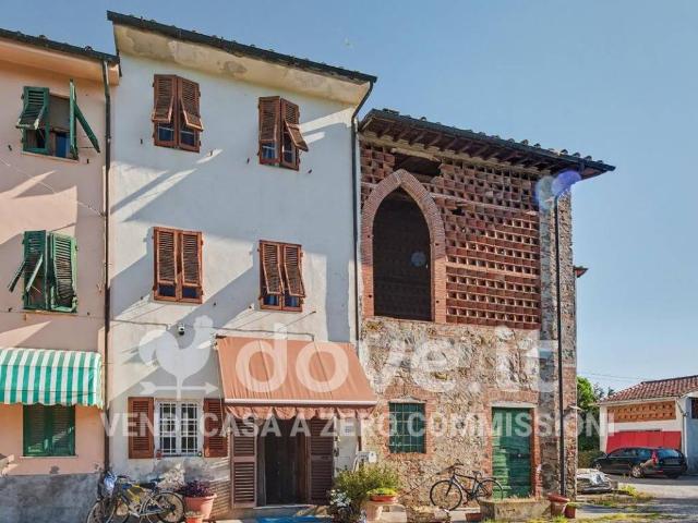 Villa Indipendente in vendita a Nave, Bagni Di Lucca Ponte