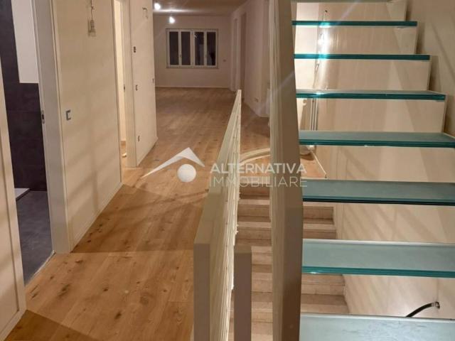 Villa Indipendente in vendita a San Concordio, Bagni Di Lucca Ponte