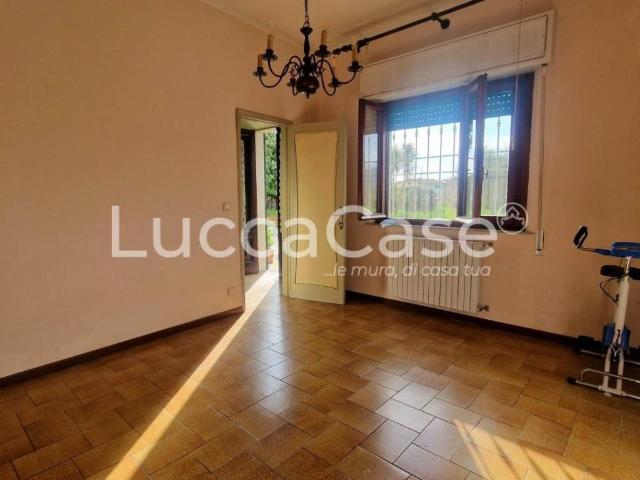 Villa Indipendente in vendita a San Cassiano a Vico, Bagni Di Lucca Ponte
