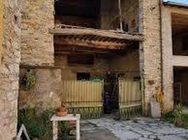 Villa Indipendente in vendita a Corte Dovichetti, Lucca