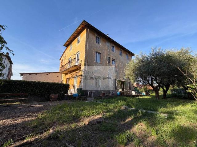 Villa Indipendente in vendita a San Concordio, Bagni Di Lucca Ponte