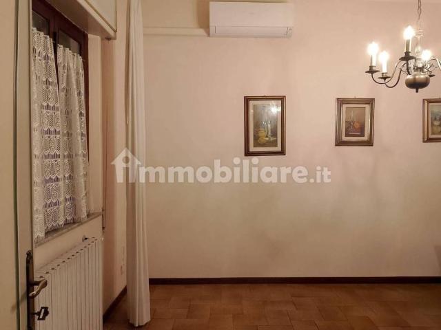 Villa Indipendente in vendita a Bagni Di Lucca Ponte, Toscana