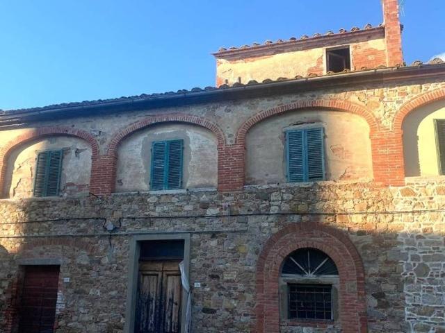Villa Indipendente in vendita a Lucignano, Toscana