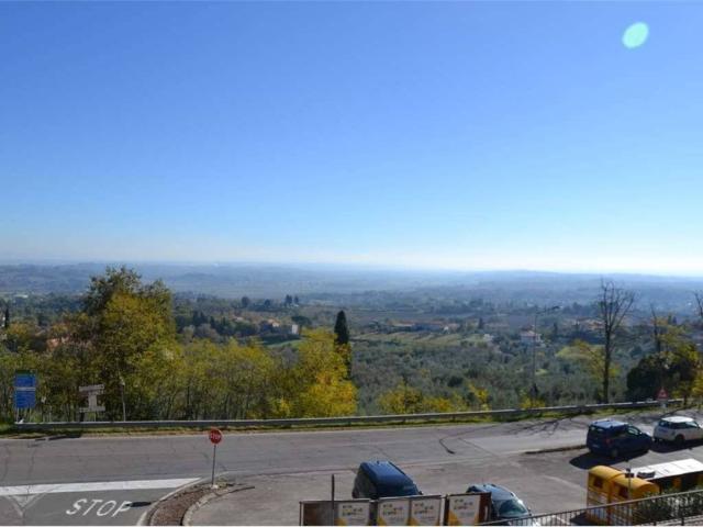 Villa Indipendente in vendita a Lucignano, Toscana