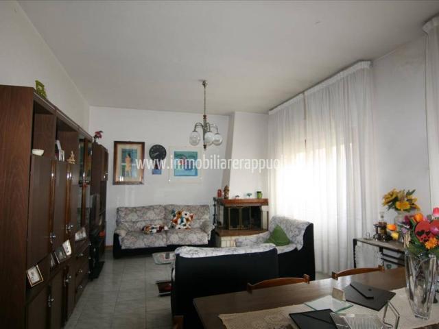 Villa Indipendente in vendita a Lucignano, Toscana