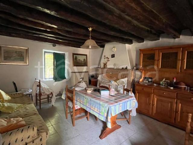 Villa Indipendente in vendita a Lugagnano Val D'arda, Reggio Emilia