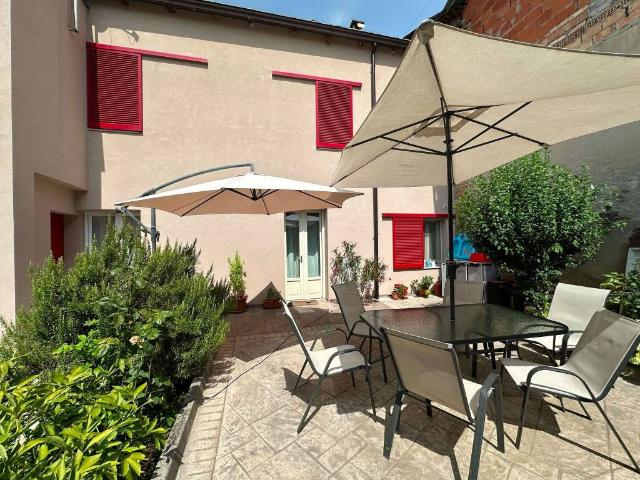 Villa Indipendente in vendita a Lugagnano Val D'arda, Reggio Emilia