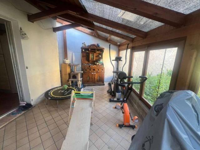 Villa Indipendente in vendita a Lugagnano Val D'arda, Reggio Emilia