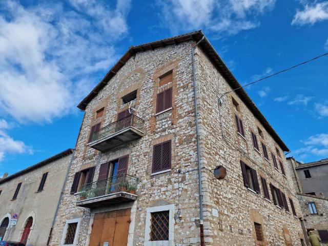 Villa Indipendente in vendita a Collesecco, Lugnano In Teverina