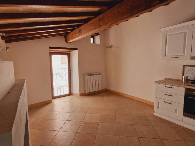 Villa Indipendente in vendita a Collesecco, Lugnano In Teverina