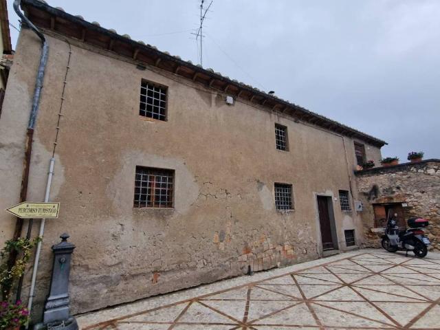 Villa Indipendente in vendita a Collesecco, Lugnano In Teverina