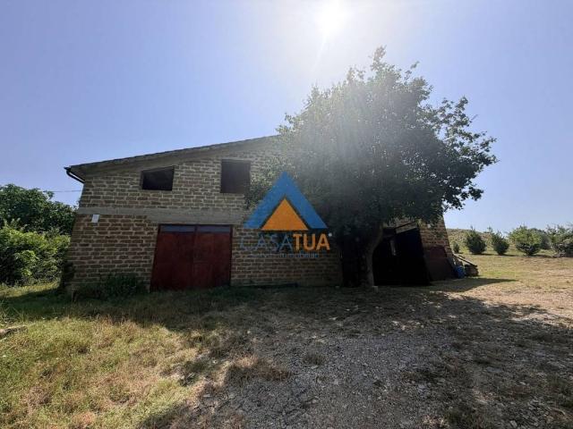 Villa Indipendente in vendita a Lugnano In Teverina, Umbria